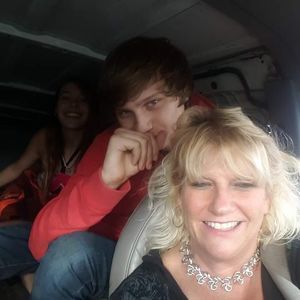 Meet your Posher, Beth